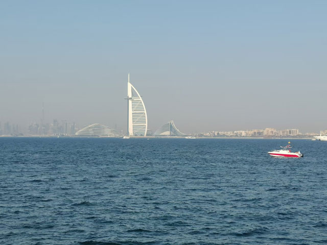 扒一扒迪拜公司如何敲定經(jīng)營范圍